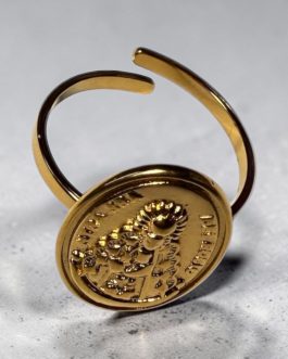 Anillo dorado de la virgen del rocio