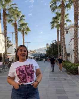 Camiseta Moderna